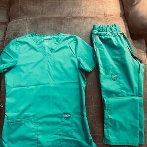 Women’s Cherokee scrub set